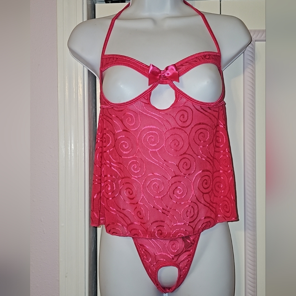 Exposed intimate apparel S/M